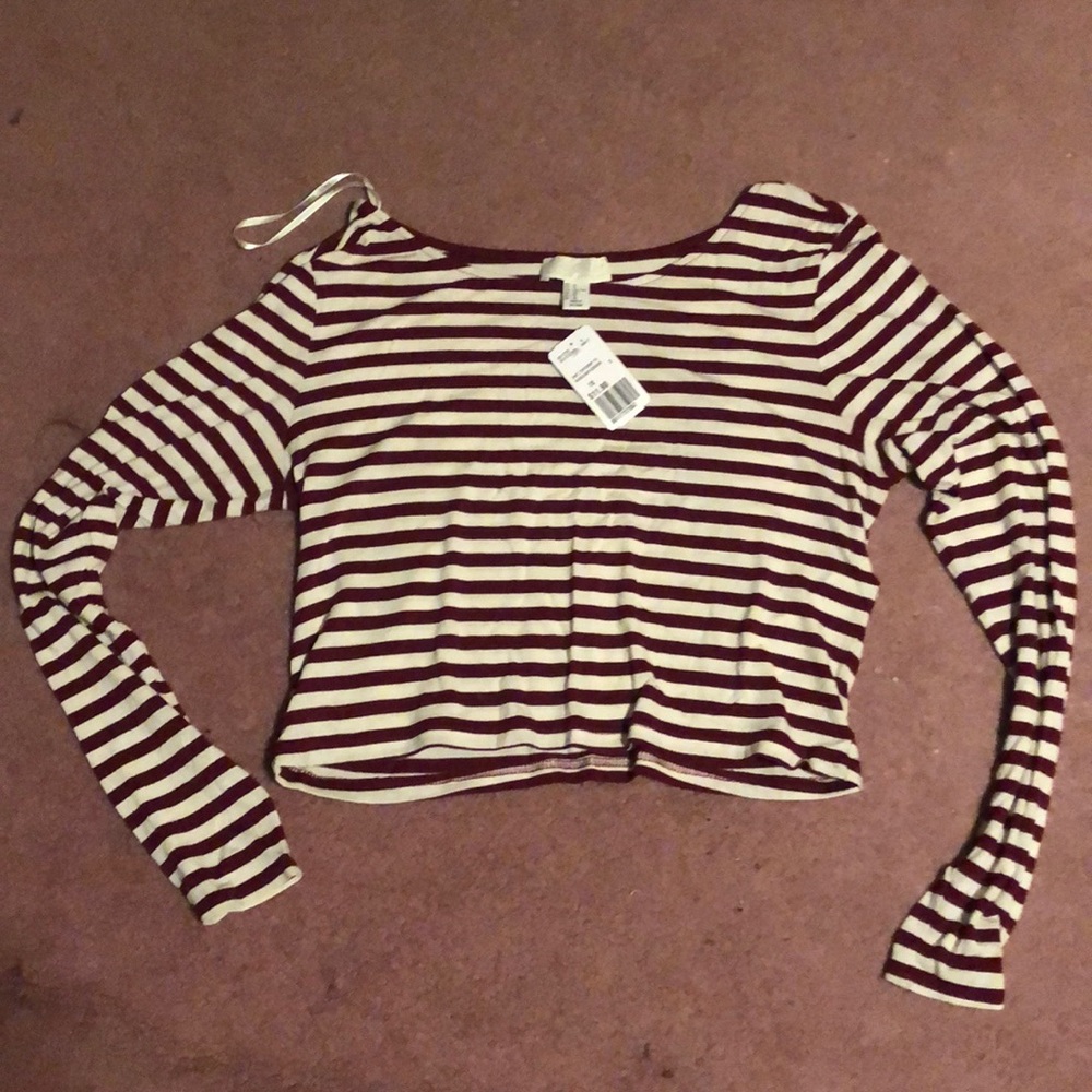 BWNT Forever 21+ striped long sleeve crop top